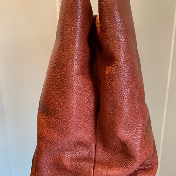 Chanel CC Cavier Tote - Picture 7 of 13